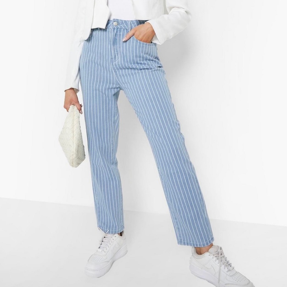 Brand new High Waisted Jeans